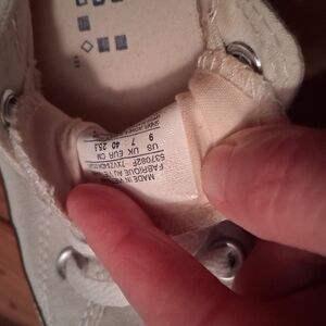 Converse white canvas sneakers women's Size 9